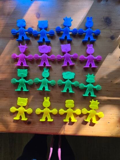 ANIMAL PUSH-TOGETHER PULL-APART BUILDING TOY